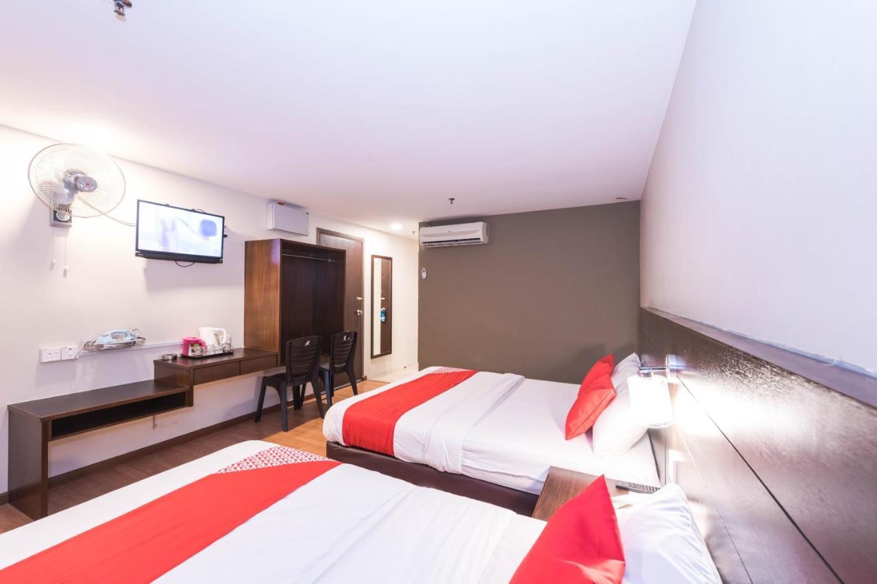 Oyo 89421 Pp Island Hotel George Town Dış mekan fotoğraf