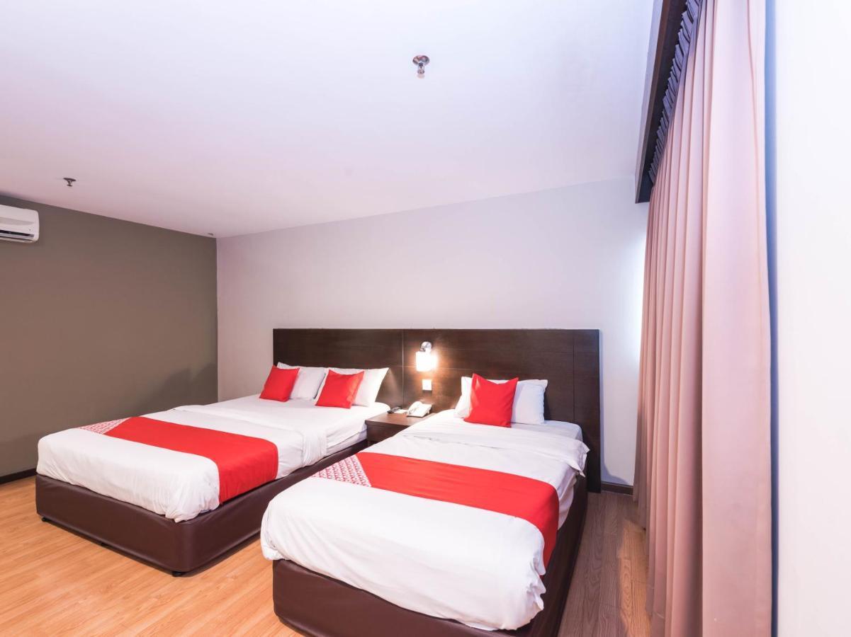 Oyo 89421 Pp Island Hotel George Town Dış mekan fotoğraf
